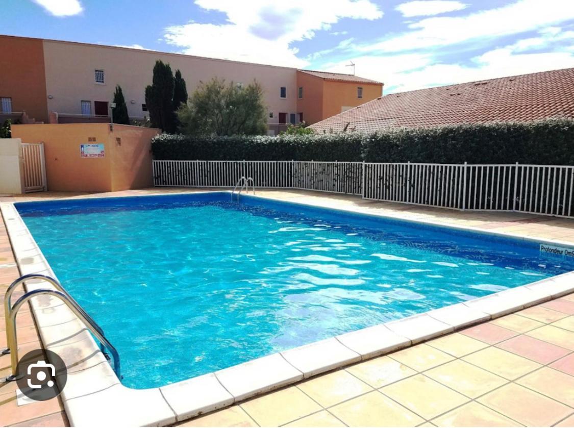 Pavillon 20M De La Plage Des Ayguades Gruissan Buitenkant foto
